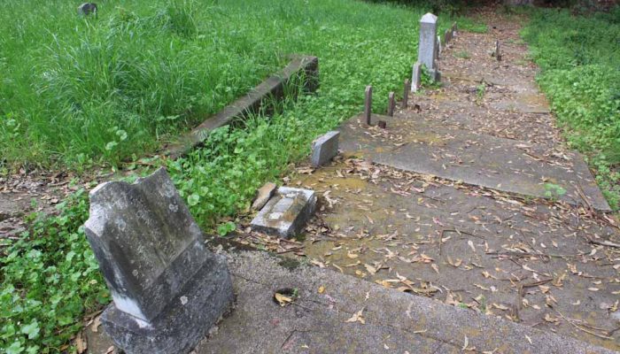 japanese gravesites